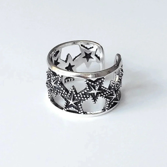 Minimalist 925 Sterling Silver Star Ring Celestial Star Vintage Ring - Picture 1 of 7